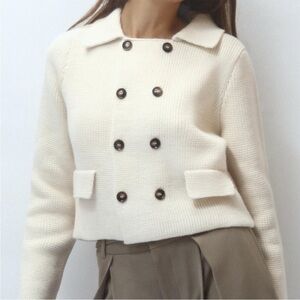 Zara NWT buttoned knit cardigan 3991/109